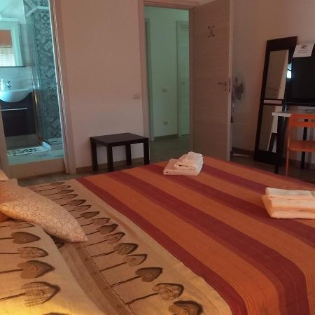 Bed and Breakfast Orlando Матера Экстерьер фото